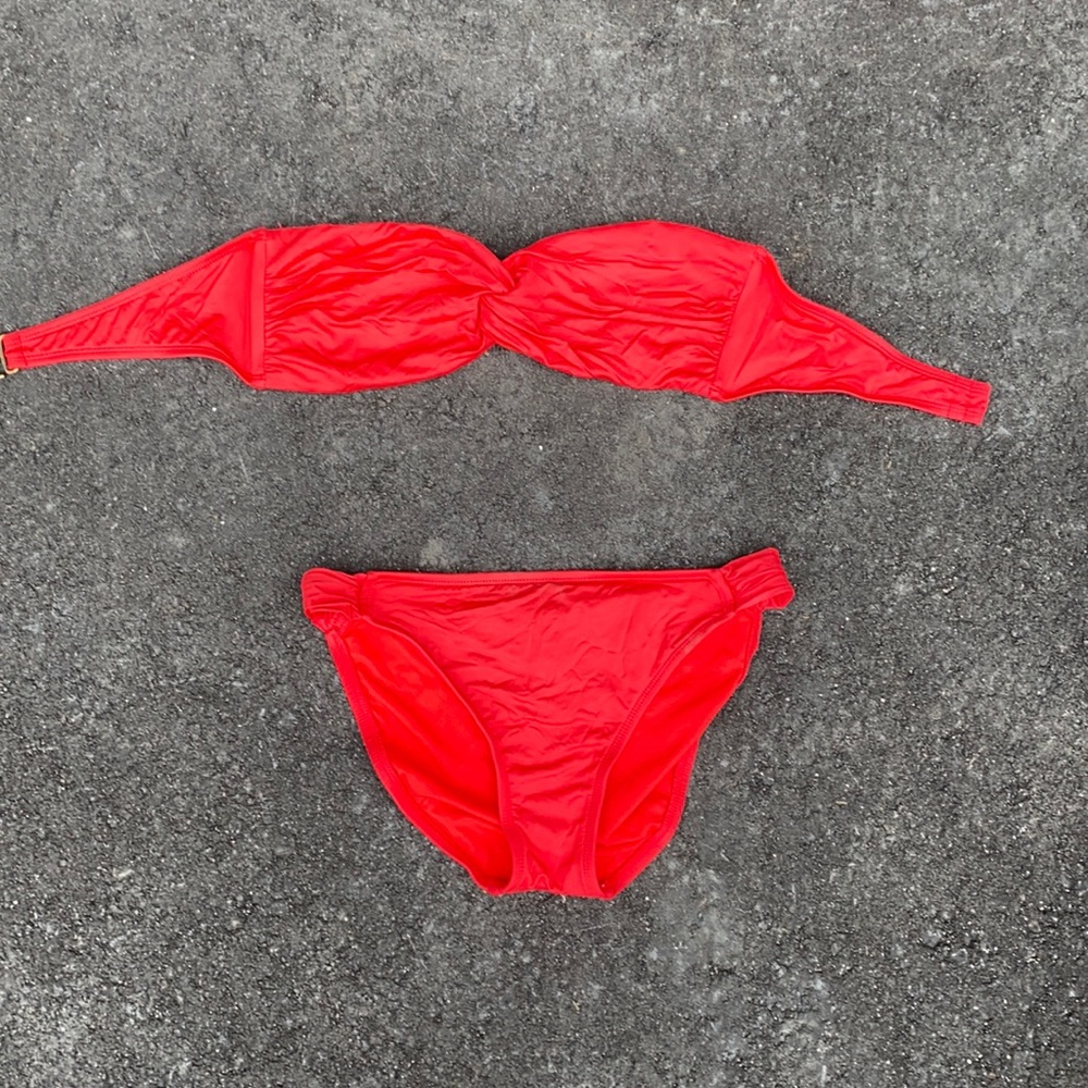 Bathing suit